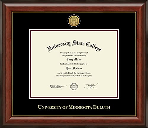 University of Minnesota Duluth - Officially Licensed - Gold Medallion Diploma Frame - Document Size 11" x 8.5"